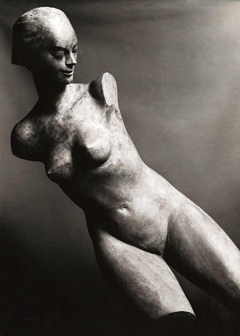 Jorio Vivarelli – La seduzione della Manierahttps://www.exibart.com/repository/media/eventi/2019/05/jorio-vivarelli-–-la-seduzione-della-maniera-1.jpg