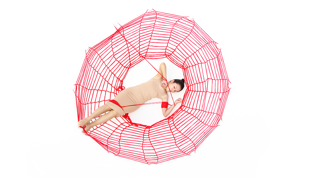 Kawita Vatanajyankur – Performing Textileshttps://www.exibart.com/repository/media/eventi/2019/05/kawita-vatanajyankur-8211-performing-textiles.jpg