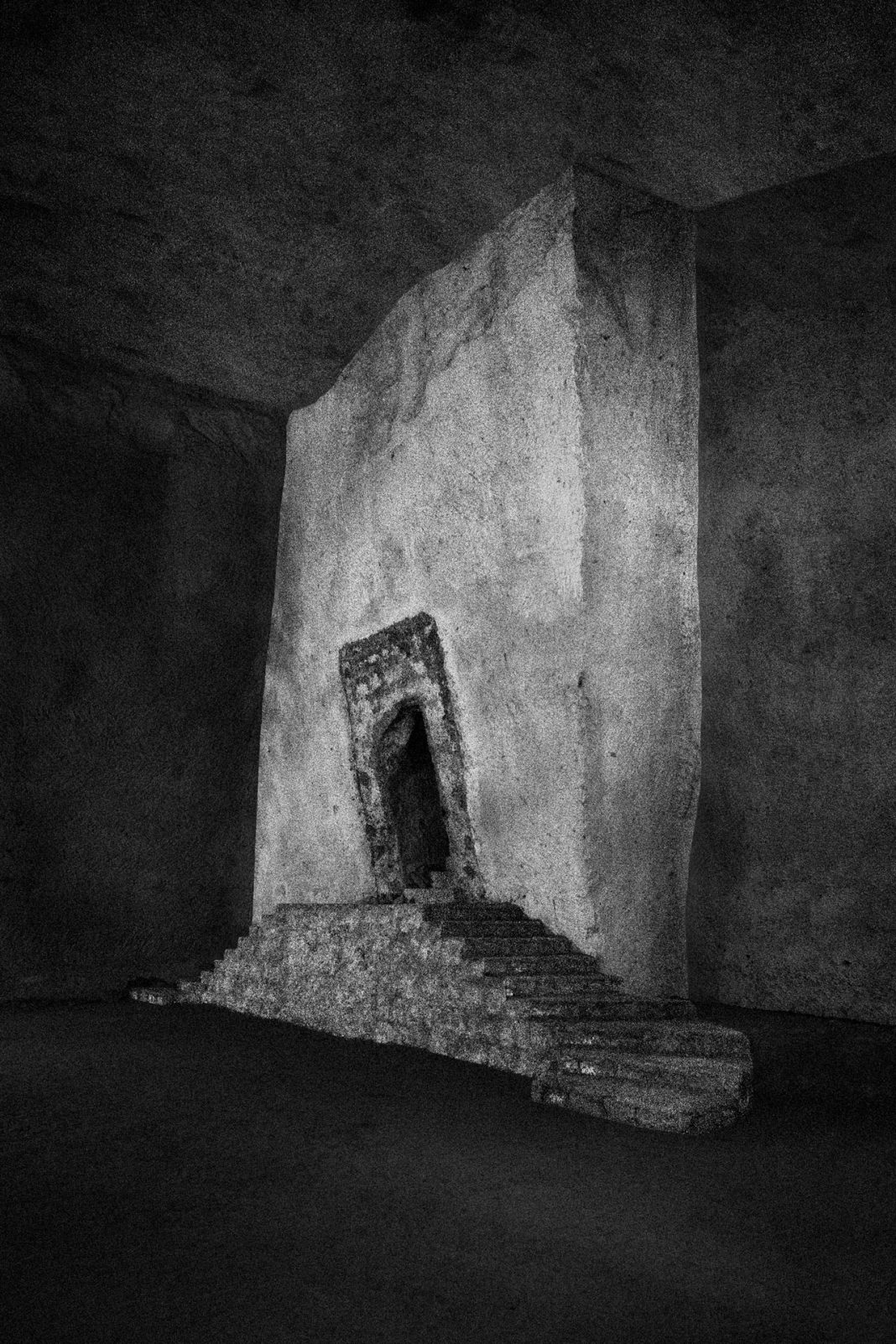 Nicolás Combarro – Per Roma. Spazio, luce, composizionehttps://www.exibart.com/repository/media/eventi/2019/06/nicolás-combarro-8211-per-roma.-spazio-luce-composizione-1068x1602.jpg