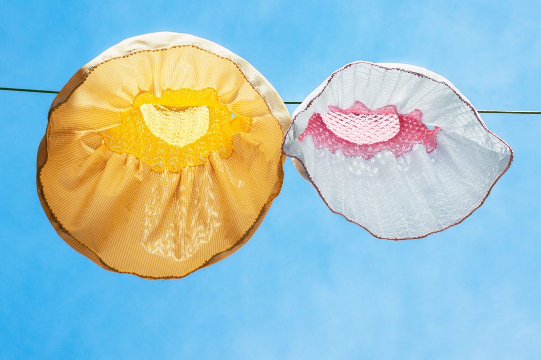 Sally Gall / Peter Simon Mühlhäußer – Harmony of Contrastshttps://www.exibart.com/repository/media/eventi/2019/07/sally-gall-peter-simon-mühlhäußer-8211-harmony-of-contrasts-1068x712.jpg