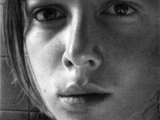 SERENA
Matita su carta
   31 x 29
     2006
