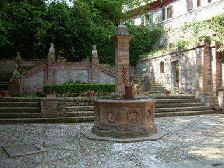 Castello Pallotta-Caldarola (MC)