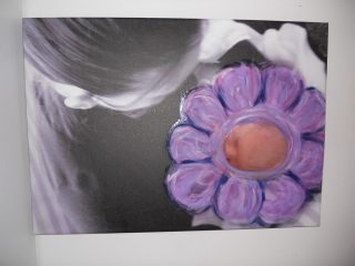 "Sta nascendo un fiore"
Tecnica mista: stampa foto su tela , acrilico, resina
misura: cm.85X60