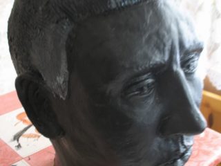 mio autoritratto..scuro..!!!