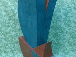 Conk II (2007)
Scultura in rame patinato blu e marrone.