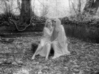 Vampyr. 50 foto B/W infrared