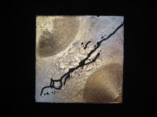       "The 12th planet"
          cm 20x20
acrilico su tela e texture gel