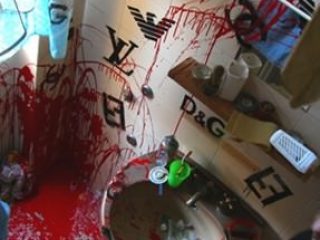 installazione artistica.
Fashion victim.