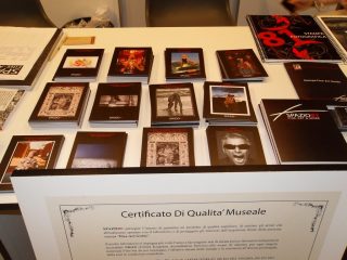 Le post cards con alcuni degli ultimi lavori eseguiti dal Fotolaboratorio Fine-Art Spazio81 per i professionisti con cui collabora.