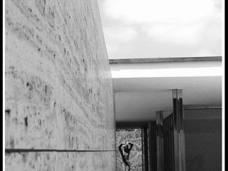 _________________________________________

Ludwig Mies van der Rohe / Barcelona  1
________________________________________