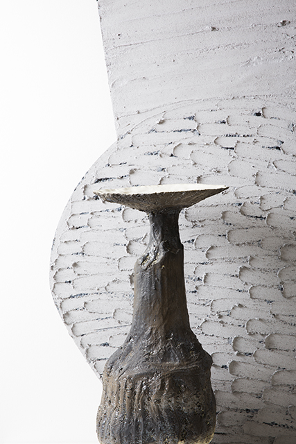 Yewen Dong / Johannes Nagel – The evolution of thingshttps://www.exibart.com/repository/media/formidable/11/1_-The-evolution-of-things-Yewen-Dong-and-Johannes-Nagel-2020-courtesy-Officine-Saffi.jpg