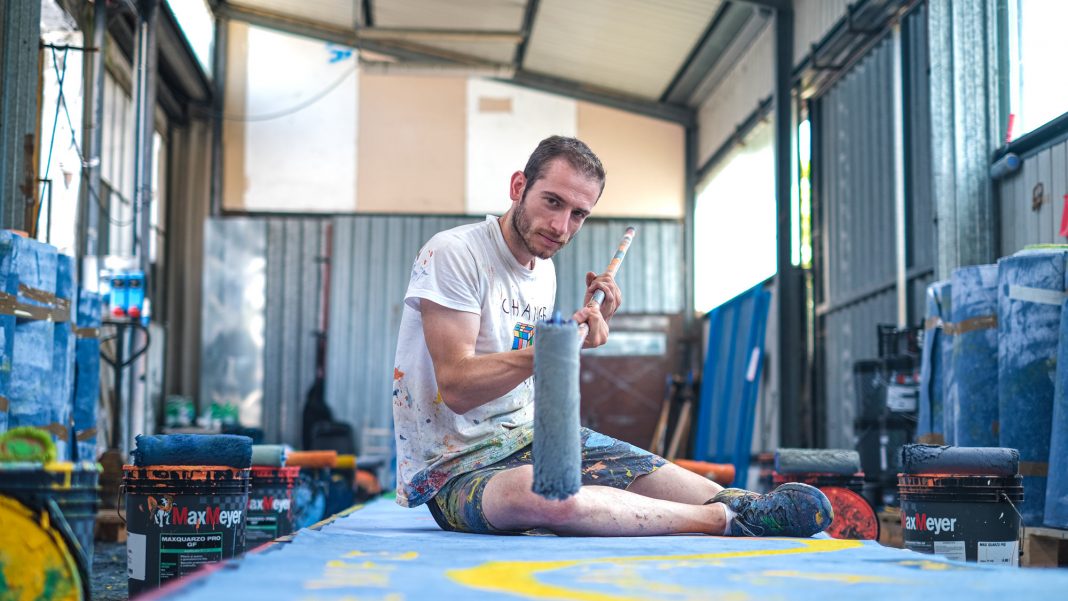 Dale – Guinness World Records: l’opera d’arte più lunga del mondo di un singolo artistahttps://www.exibart.com/repository/media/formidable/11/Copertina-Guinness-1068x601.jpg