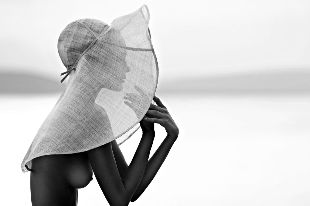 Marco Glaviano – Icons (evento online)https://www.exibart.com/repository/media/formidable/11/Olga-S-9690-Z-FINAL-1-1068x712.jpg