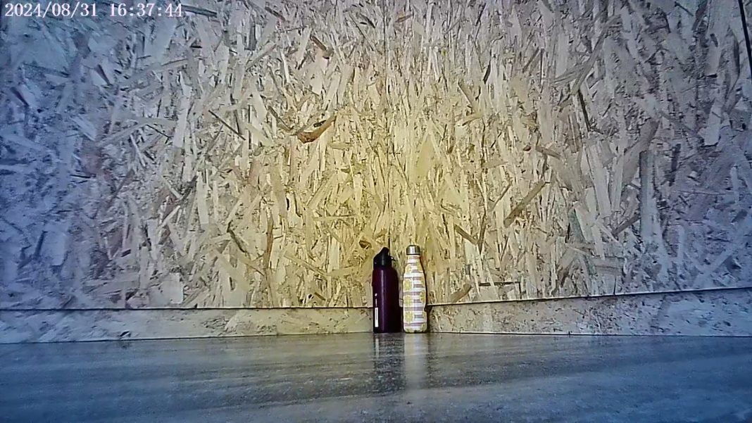 Italo Zuffi – Il doppio del tempohttps://www.exibart.com/repository/media/formidable/11/img/029/ZUF_PradaWaterSupplies_2025_ImmComunicazione-1068x601.jpg