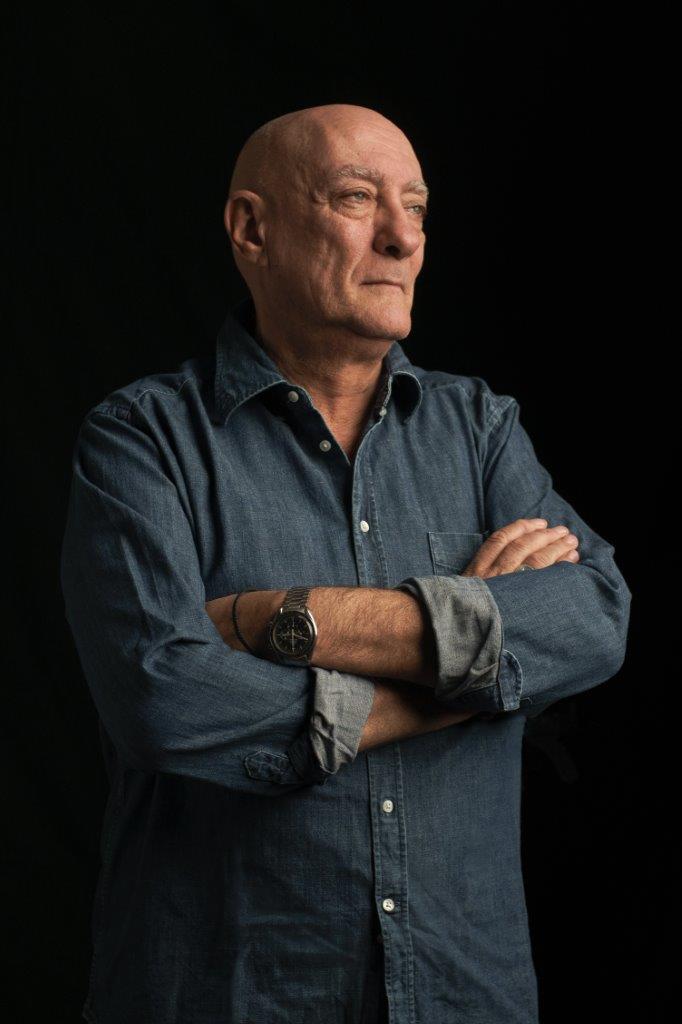 Accusare. Storia delle foto segnaletiche dagli assassini di Lincoln a Donald Trumphttps://www.exibart.com/repository/media/formidable/11/img/02c/Stefano-Nazzi.jpg