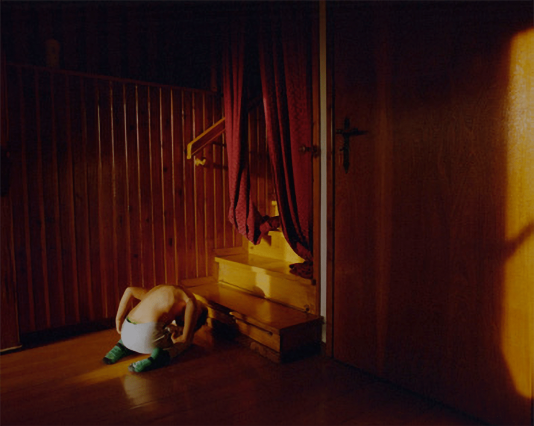 Anna Orlowska – Otherworldshttps://www.exibart.com/repository/media/formidable/11/img/06c/Anna-Orlowska_Otherworlds-1-1068x853.png