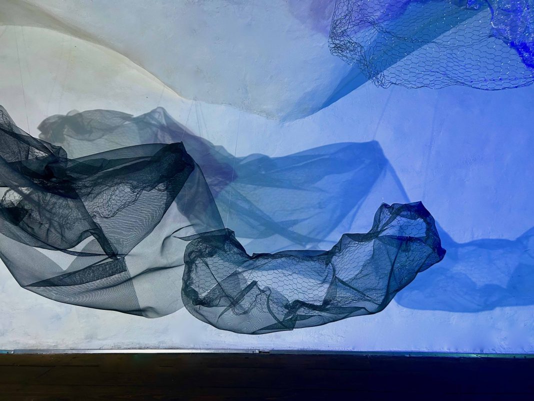 Bea Bianchi – Implosionehttps://www.exibart.com/repository/media/formidable/11/img/073/BeaBianchi_ChiassoPerduto_1-1068x801.jpg