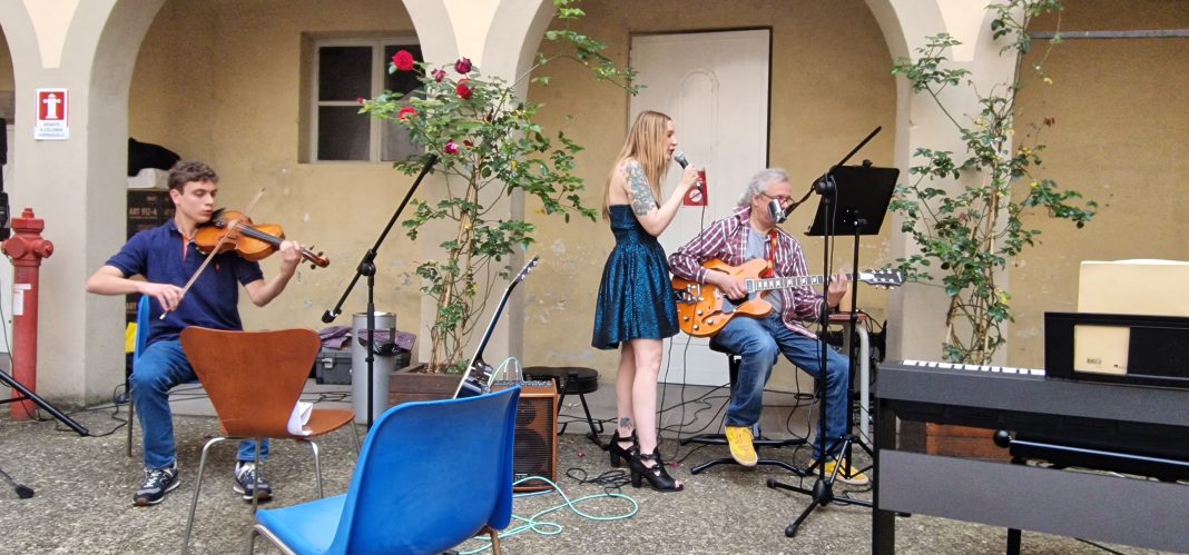 Musiche e parole ai 4 venti: Memorial Massimo Bertoluccihttps://www.exibart.com/repository/media/formidable/11/img/0dc/musiche_2023_ph1_by_silvia-1068x499.jpeg