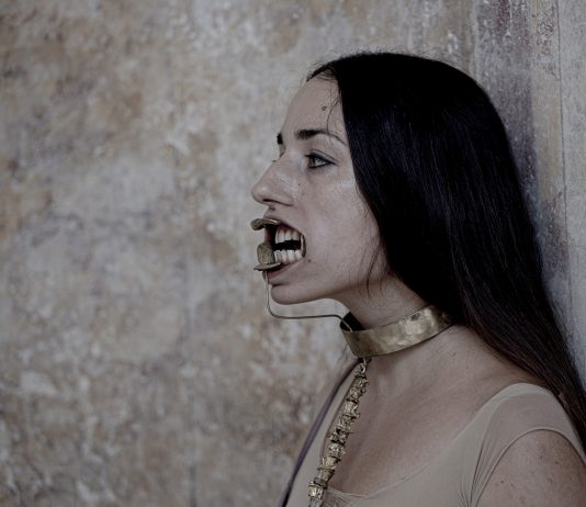 Strane Coppie – Ascoltatori selvaggi