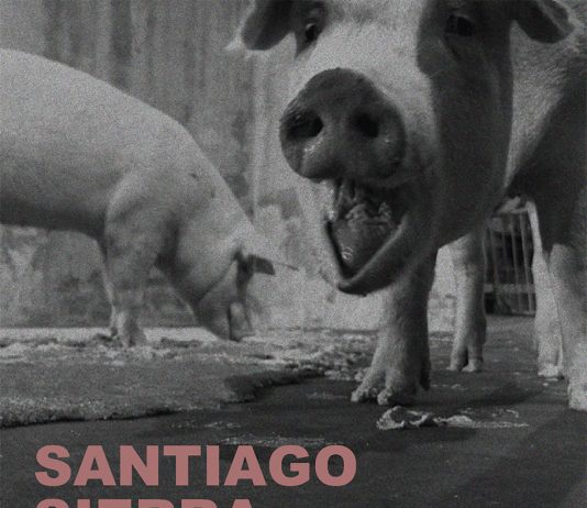 Santiago Sierra – Cerdos devorando penìnsula itálica