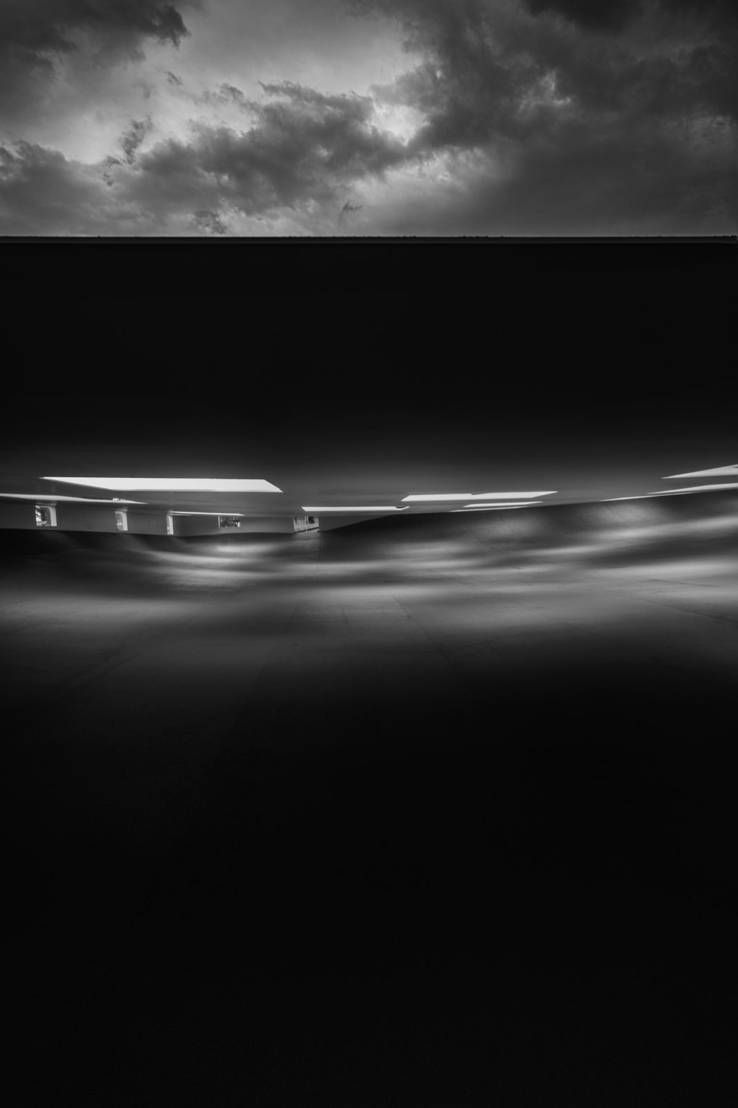 Ryan Bruss – Silence, The Self & Architecture & Maestros in the Shadowhttps://www.exibart.com/repository/media/formidable/11/img/158/DSC_5314-copy-1068x1602.jpg