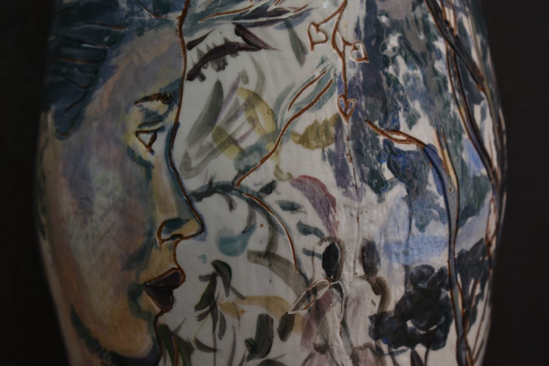 France Goneau –  Souvenirs d’Italia 2022 | Ruth Murray – Jenny: Probably a Goddesshttps://www.exibart.com/repository/media/formidable/11/img/172/DSC_0833-copia-1068x712.jpg