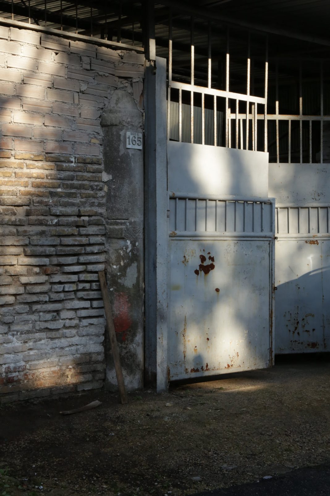 Tre Scenari sulla Percezione del Tempo – Atto II: La Visionehttps://www.exibart.com/repository/media/formidable/11/img/1b9/Numero-Cromatico-Via-dei-Volsci-165-1068x1602.jpg