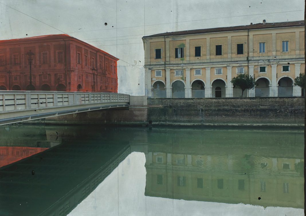 Paolo Ventura – Senigalliahttps://www.exibart.com/repository/media/formidable/11/img/1f2/Senigallia_01-1068x753.jpeg