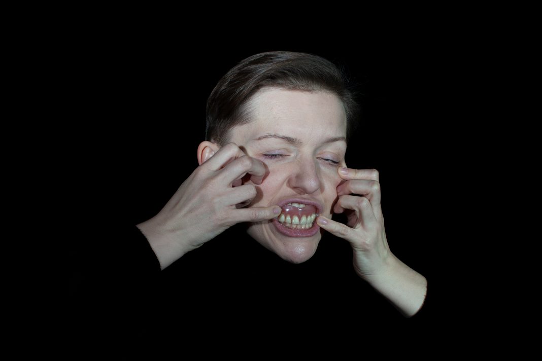 Word of Mouthshttps://www.exibart.com/repository/media/formidable/11/img/216/AS_Venice_larg-copy-1068x712.jpg