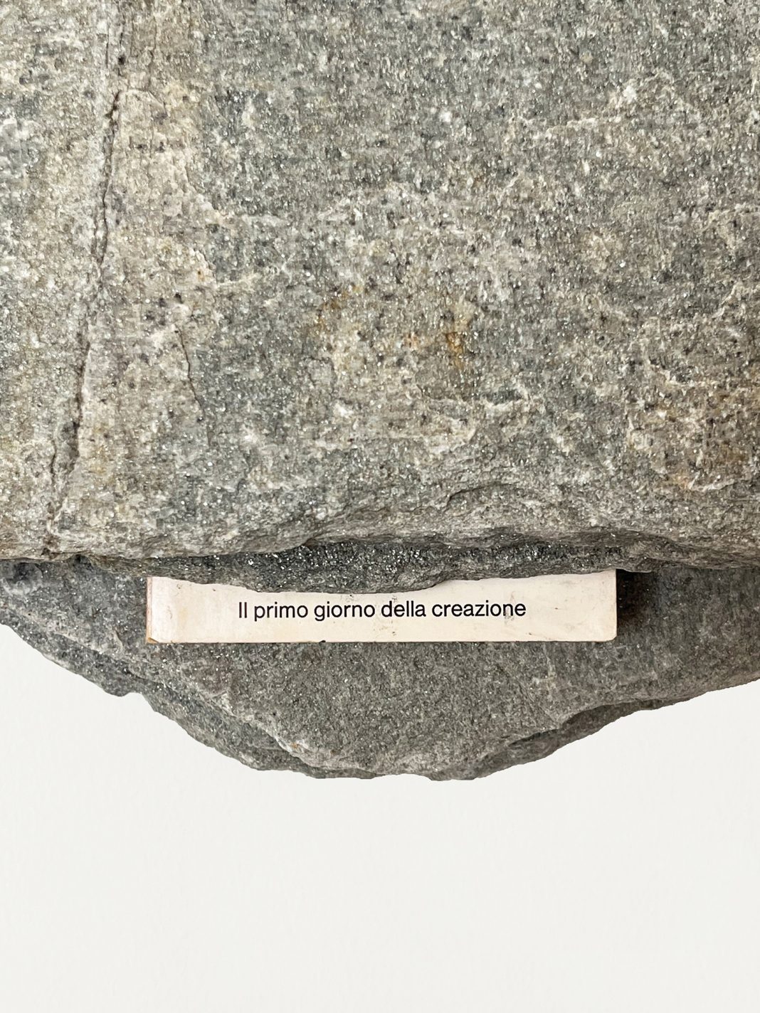 Francesco Arena – Il primo giorno della creazionehttps://www.exibart.com/repository/media/formidable/11/img/25c/L’alba-dettaglio-1068x1424.jpg