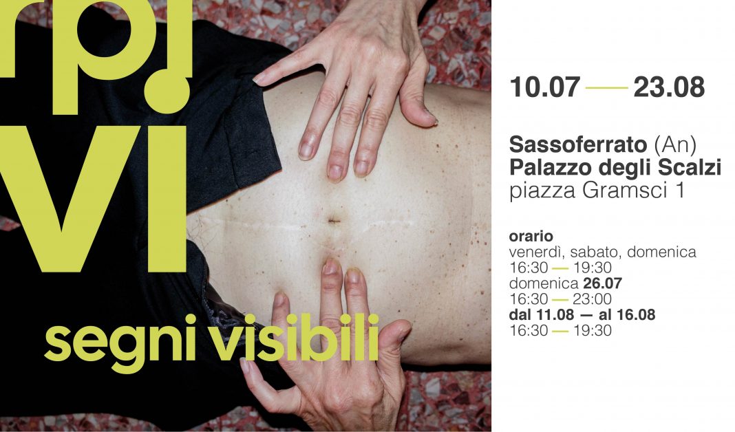 Corpi Vivi, Segni Visibilihttps://www.exibart.com/repository/media/formidable/11/img/287/PERSITO_PAG_MOSTRA-01-1068x628.jpg