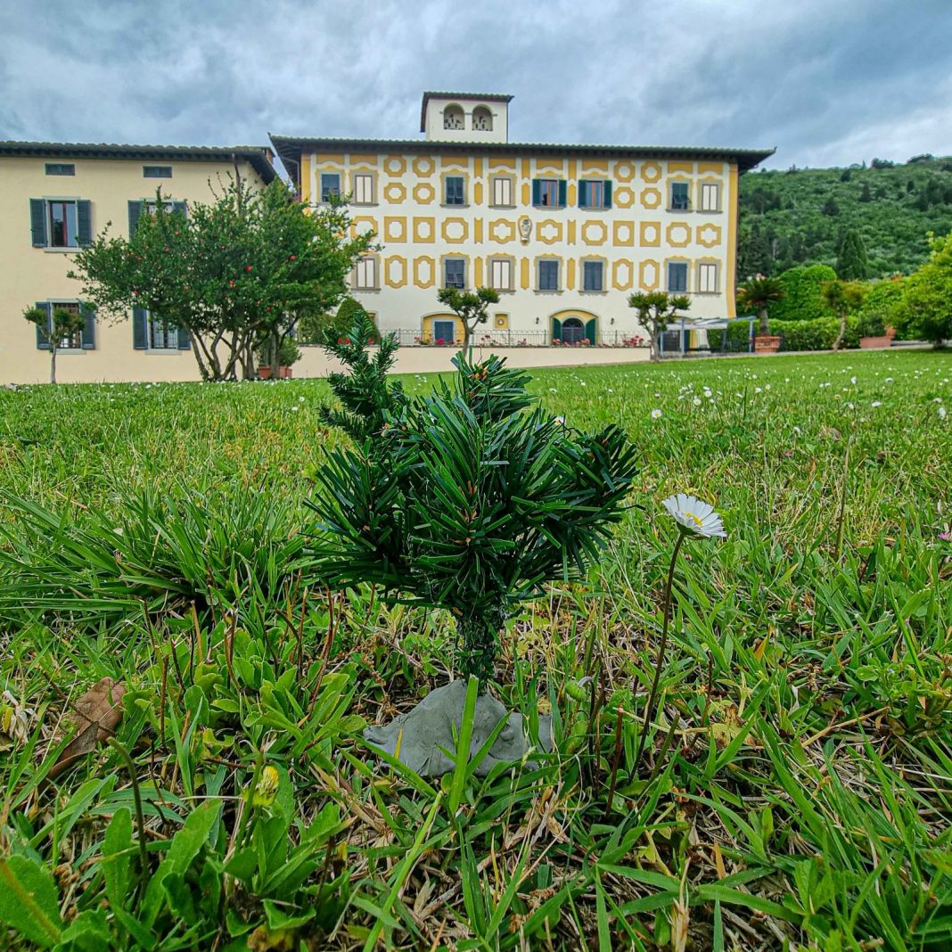 Franco Menicagli – OGNI RIFERIMENTO A PERSONE O COSE  È PURAMENTE CASUALEhttps://www.exibart.com/repository/media/formidable/11/img/2f6/IMG-20240108-WA0008-1068x1068.jpg