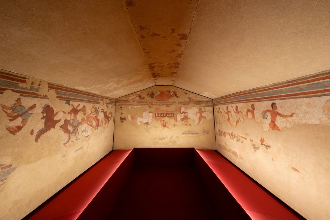 Verità e illusioni della pittura etruscahttps://www.exibart.com/repository/media/formidable/11/img/319/GiochiOlimpici_FotoDanielePortanome_0025_low-1068x712.jpg