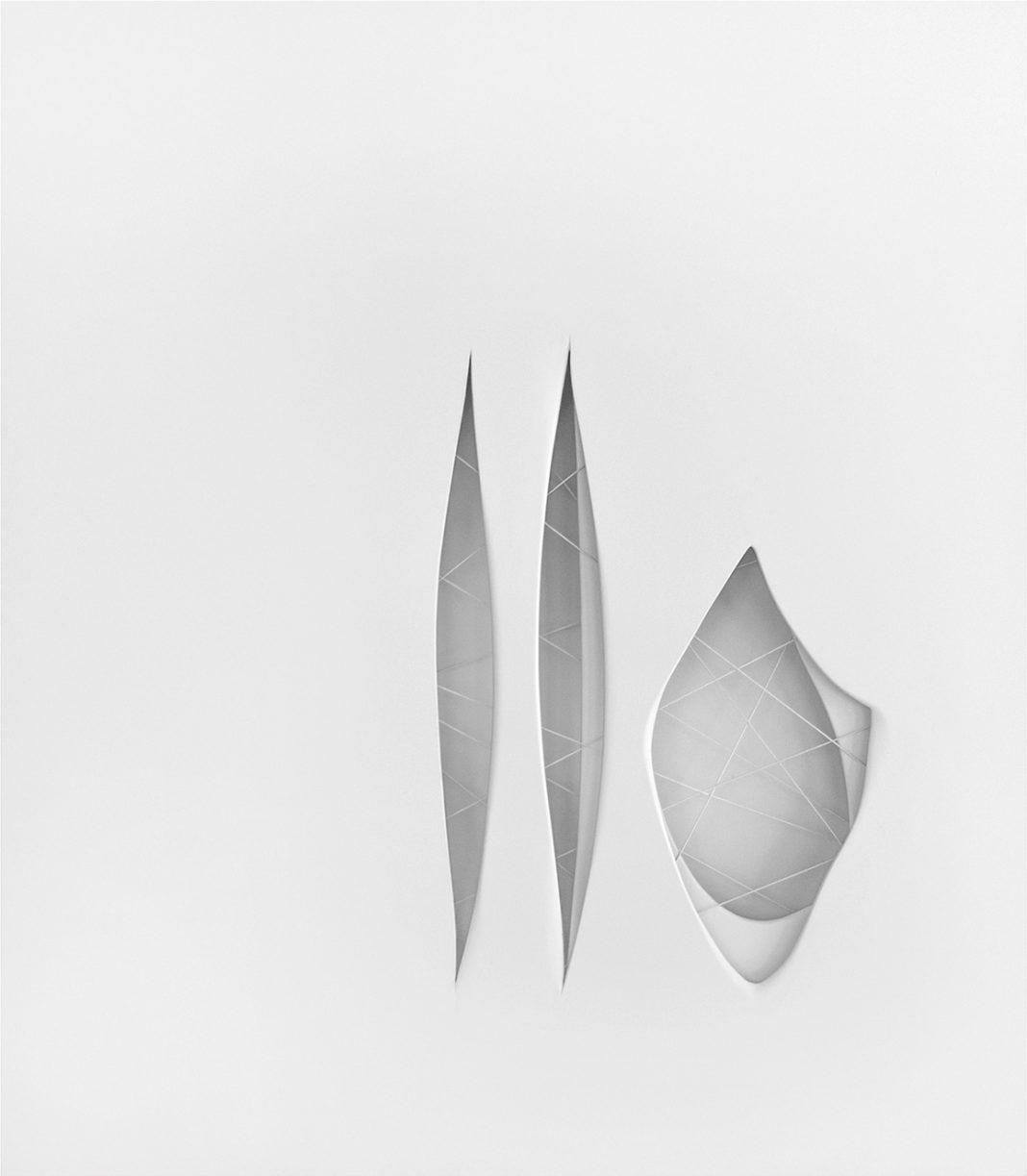 Dimensioni Parallelehttps://www.exibart.com/repository/media/formidable/11/img/32f/Giulio-Centurelli-In-religioso-silenzio-1068x1223.jpg