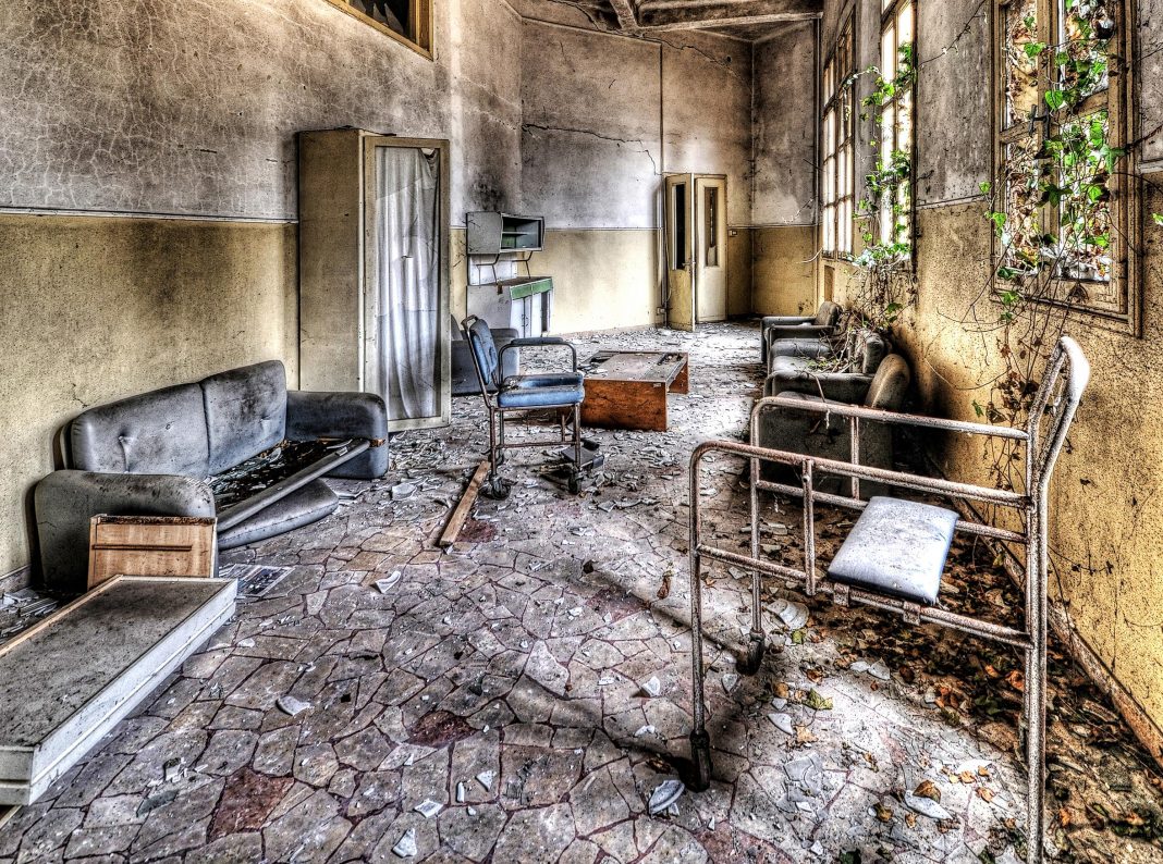 Pierluigi Mioli – Fotografie in punta di piedihttps://www.exibart.com/repository/media/formidable/11/img/37b/001-1068x794.jpg