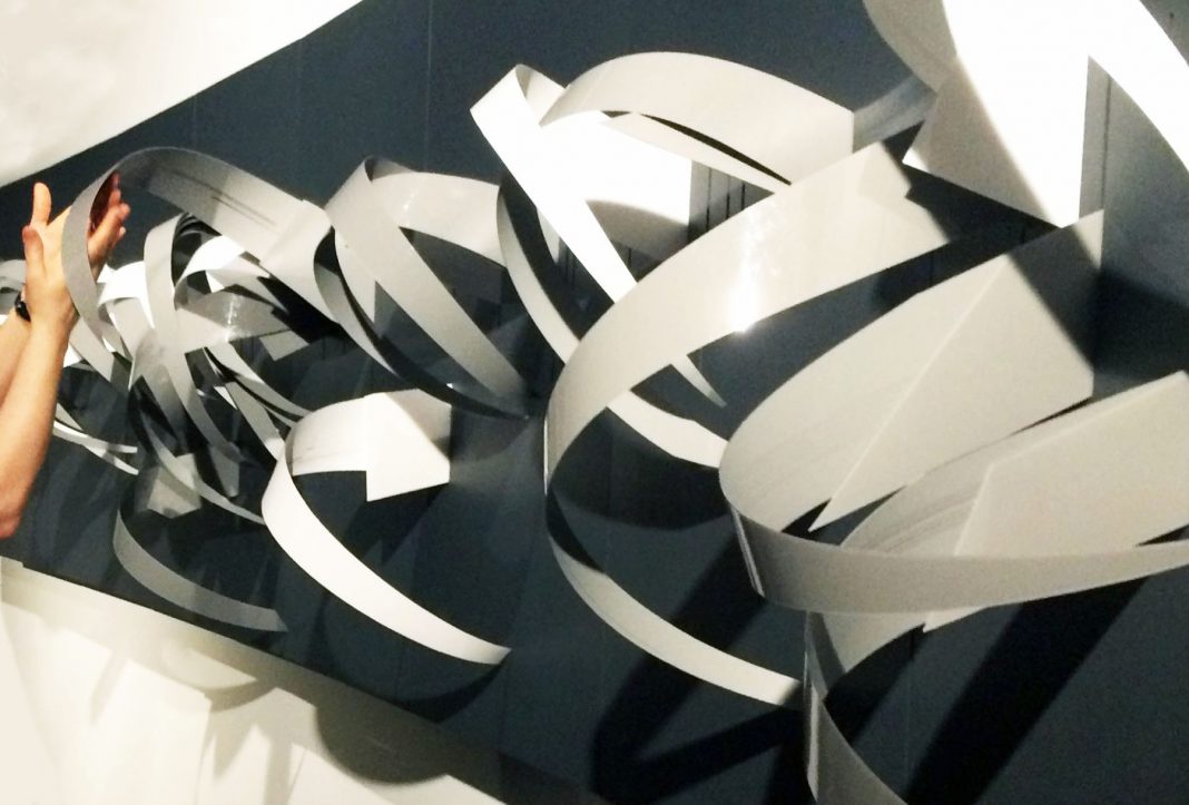 Codici & Sorgentihttps://www.exibart.com/repository/media/formidable/11/img/37d/codice-a-tratti-La-Nuova-Pesa-1068x723.jpg