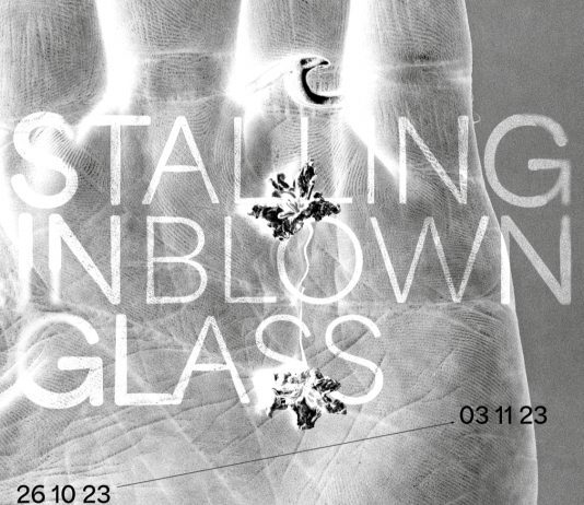 Stalling in Blown glass