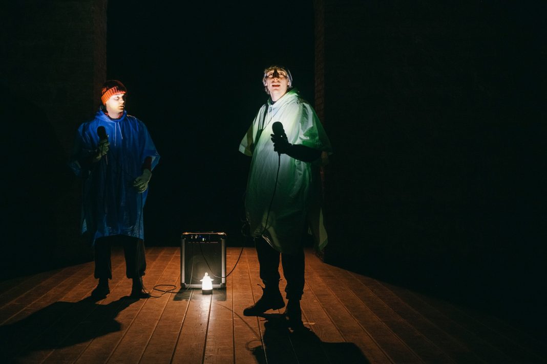 Al Teatro Serra, riflessioni sull’identità maschile oggihttps://www.exibart.com/repository/media/formidable/11/img/3b1/2024.03.15-17.Tserra.LidiPrecari.CS1_-1068x712.jpg