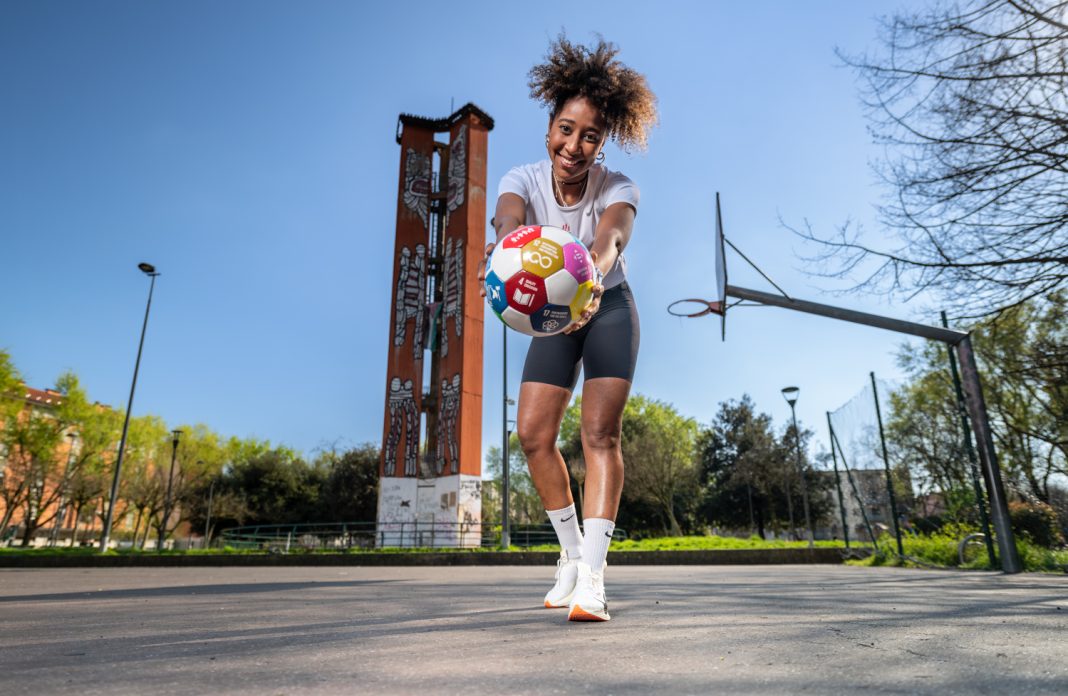 Lo Sport Femminile NON Esistehttps://www.exibart.com/repository/media/formidable/11/img/40f/IIF_Najla-Aqdeir_ph-Uttaro-Alessandro_GGWC-1068x696.jpg