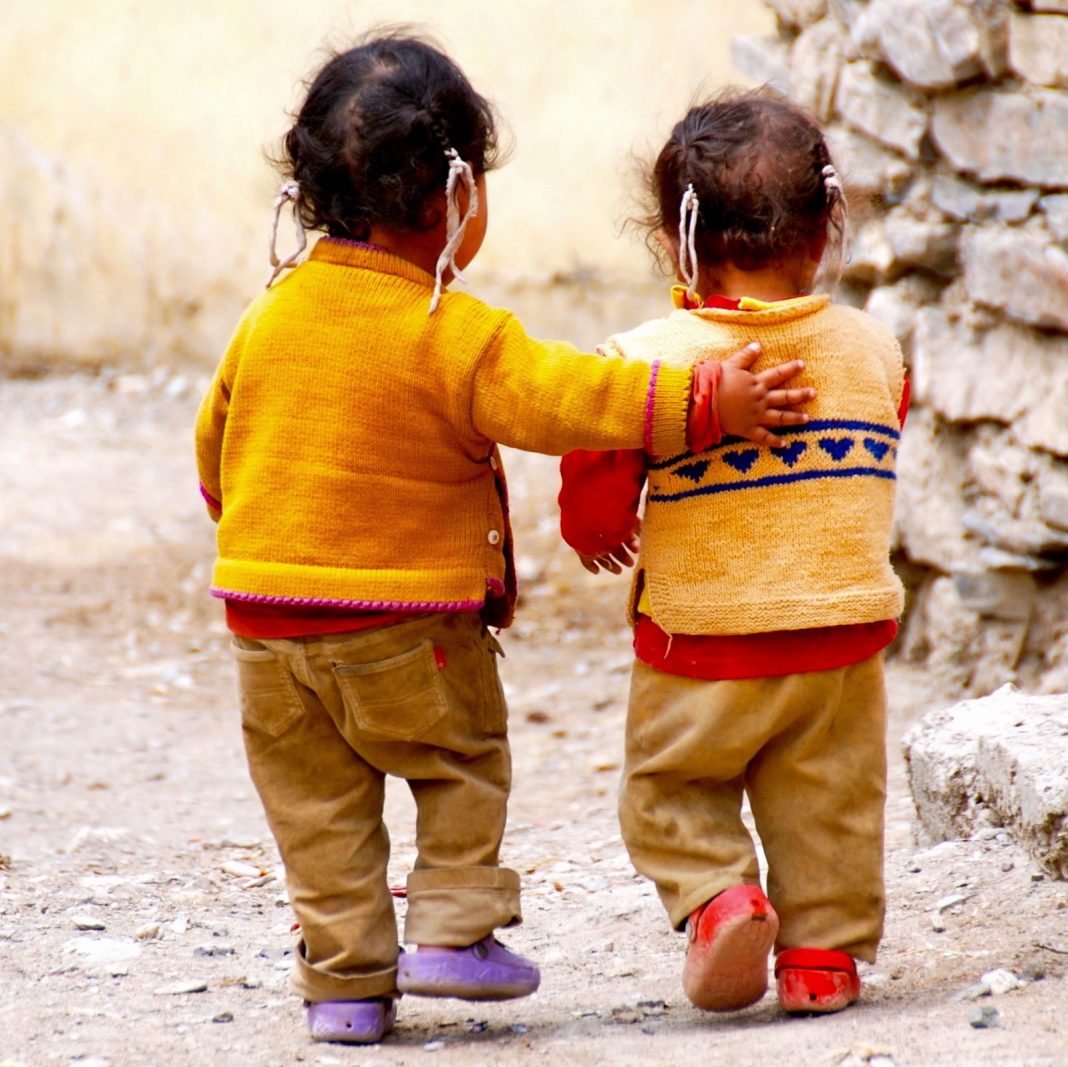 Orient@menti – Oltre i limiti: mostra fotograficahttps://www.exibart.com/repository/media/formidable/11/img/4b3/Orientamenti_visual-mostra-1068x1067.jpeg