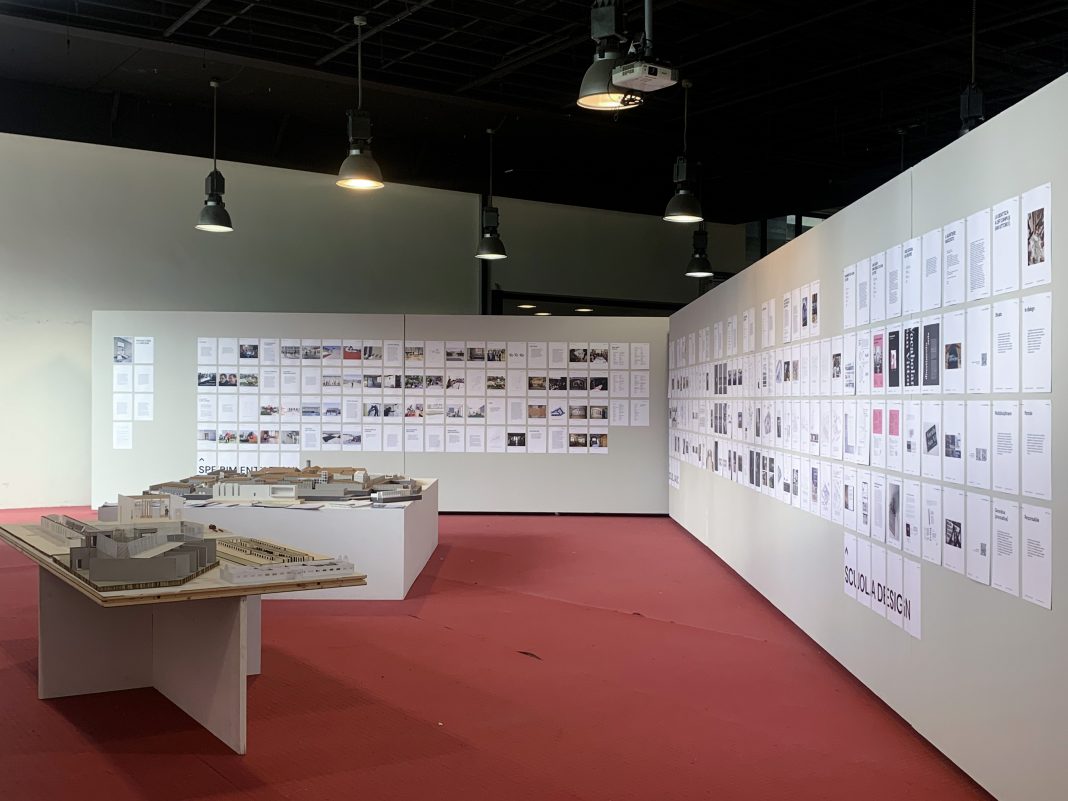 PROGETTARE IN CARCERE Una mostra su ‘didattica – ricerca – azione’ nel e con il carcere di Milano San Vittorehttps://www.exibart.com/repository/media/formidable/11/img/56b/IMG_4241-1068x801.jpg