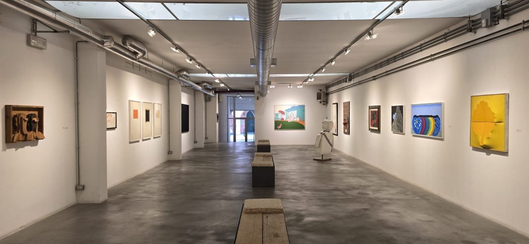 MADE IN ITALY: volevo un titolo pophttps://www.exibart.com/repository/media/formidable/11/img/5e1/interno-galleria-allestimento-1068x493.jpg