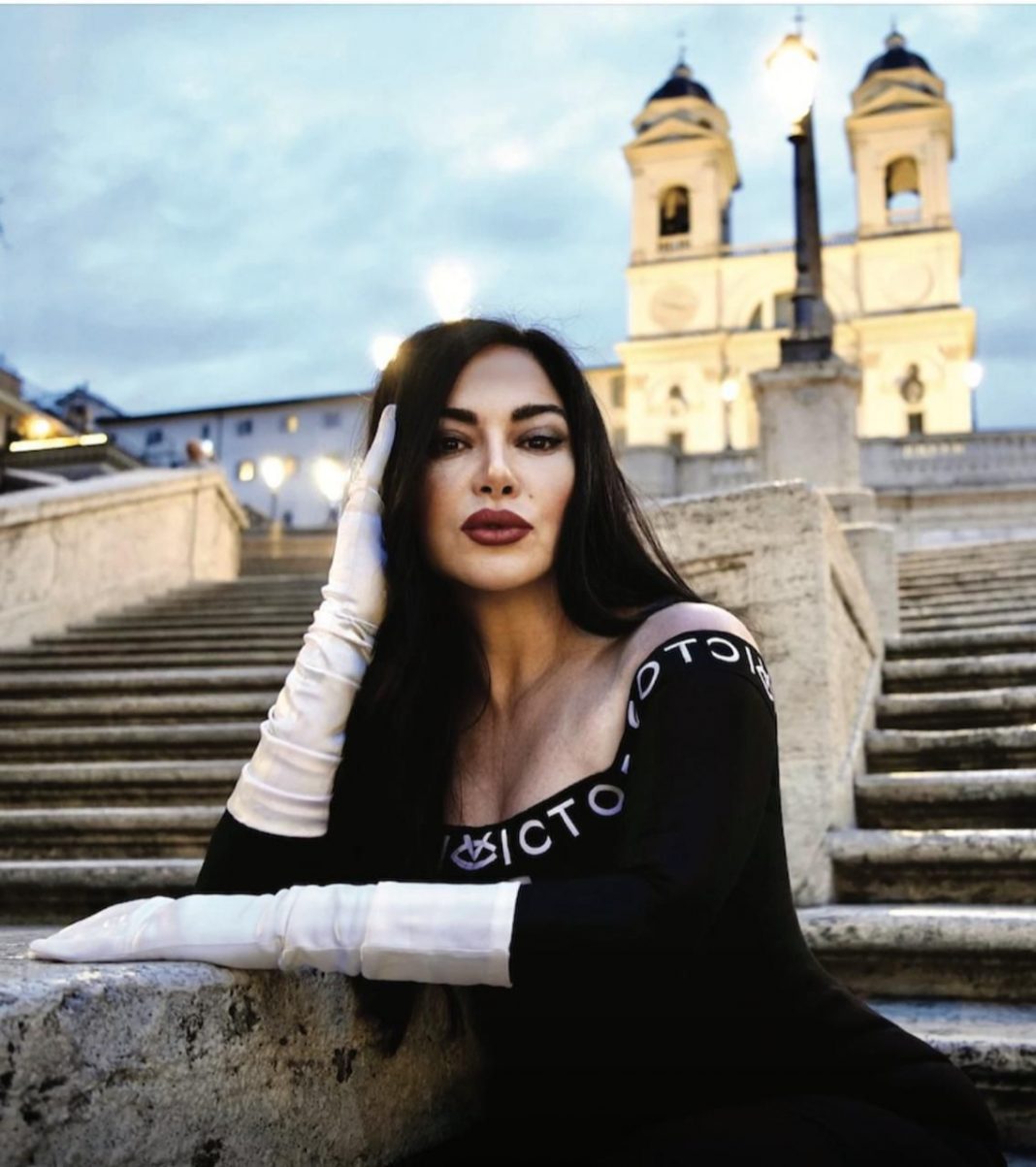 Benedetta Paravia – Suoni d’Amorehttps://www.exibart.com/repository/media/formidable/11/img/5f2/WhatsApp-Image-2026-01-24-at-17.02.45-1068x1203.jpeg