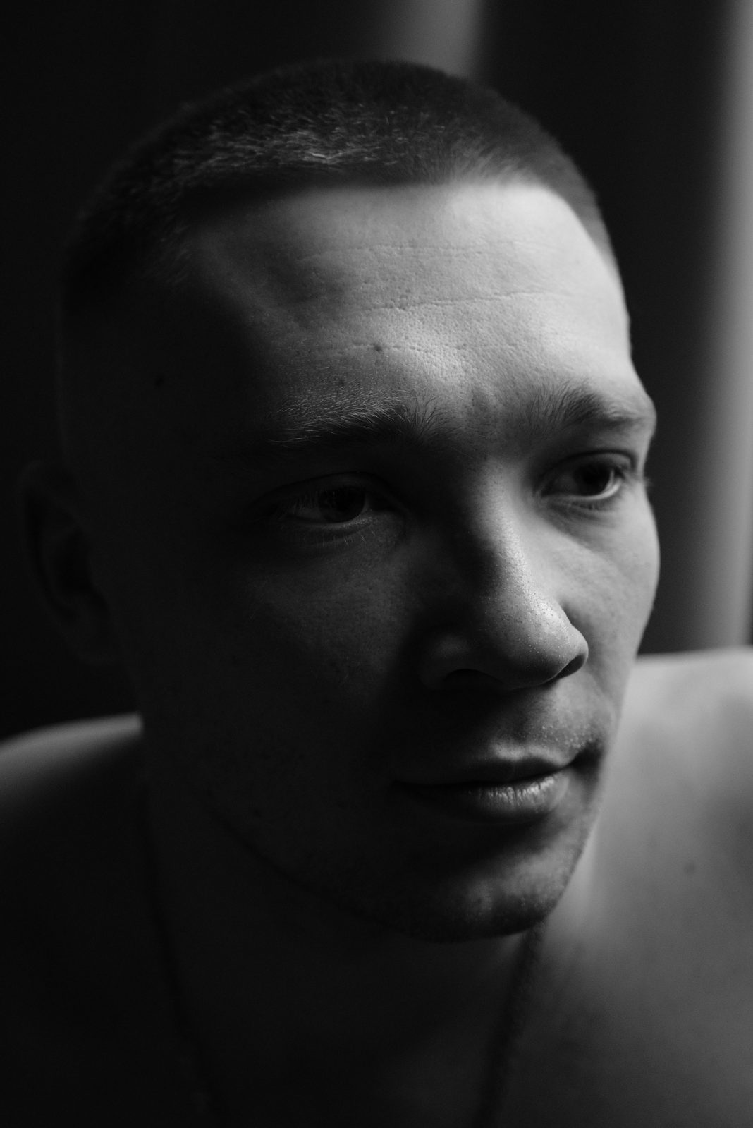 The art of saying goodbye / Ethichettehttps://www.exibart.com/repository/media/formidable/11/img/608/Leila-Erdman-Tabukashvili-It-was-a-cold-long-distance-1068x1599.jpg