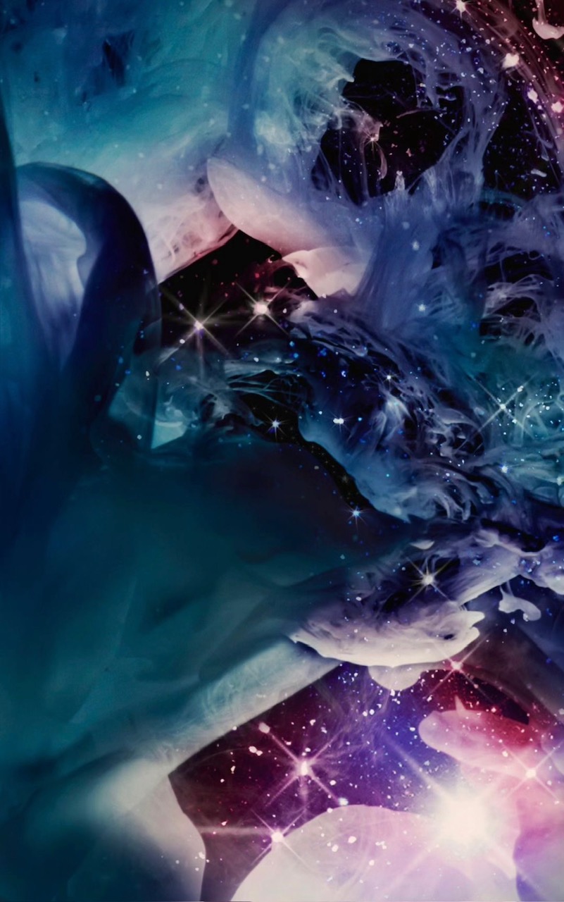 Nebulae Mockuphttps://www.exibart.com/repository/media/formidable/11/img/614/Nebulae-Mockup_OriellaMinutola-2.jpg