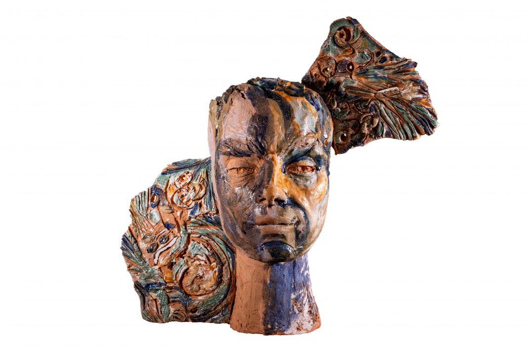 YAYA – Mythoshttps://www.exibart.com/repository/media/formidable/11/img/624/1-ZEUS-2-1068x712.jpg