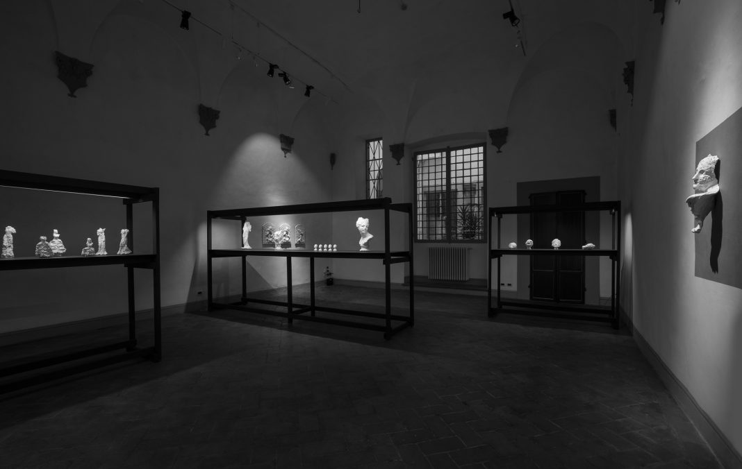 Pol Polloniato – #PIENIARENDEREhttps://www.exibart.com/repository/media/formidable/11/img/649/Mostra-montata-1068x676.jpg