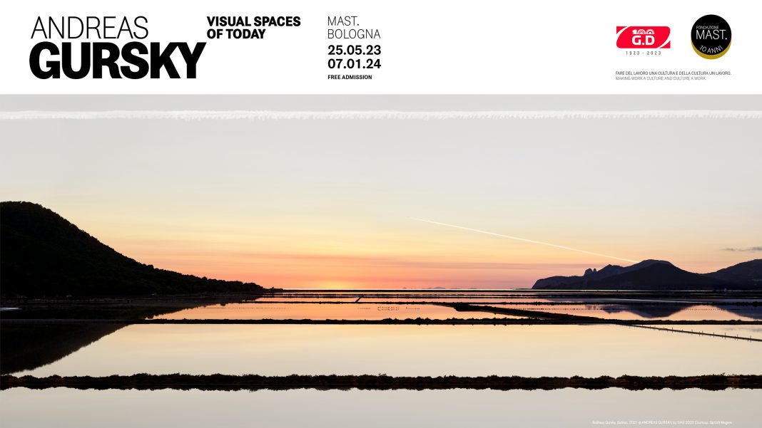 Andreas Gursky – Visual Spaces of Todayhttps://www.exibart.com/repository/media/formidable/11/img/65b/Banner-streaming-press-conference-1068x601.jpg