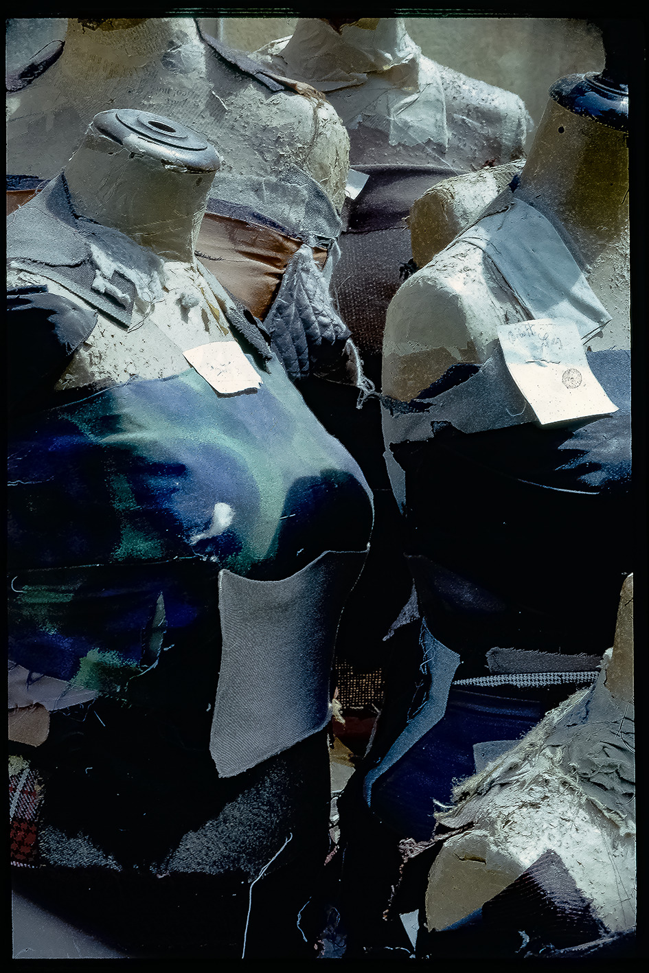 “I 100 anni di Nino Migliori.” I Manichini. Identità – do ut do 2026https://www.exibart.com/repository/media/formidable/11/img/671/Nino-Migliori-Manichini-4-1972-©-Fondazione-Nino-Migliori.jpg