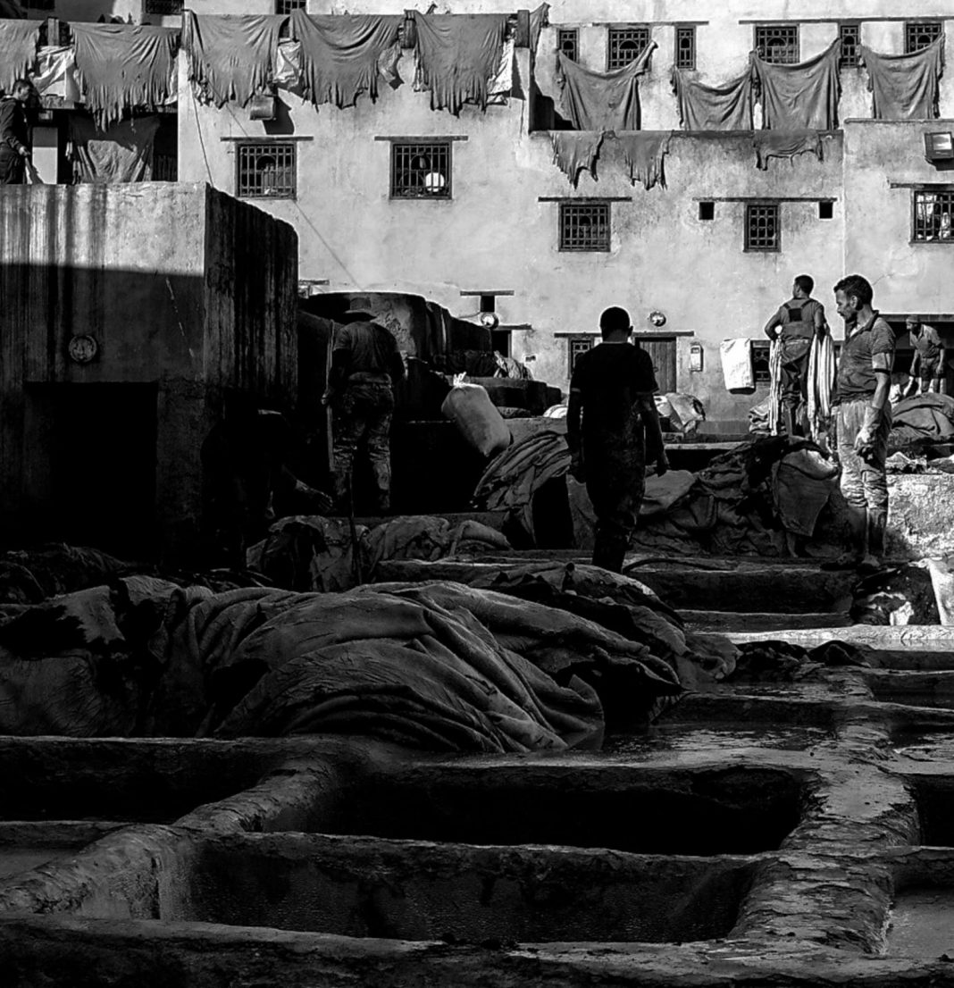 Paolo Cencioni – Al Chouara varitionshttps://www.exibart.com/repository/media/formidable/11/img/6f7/cencioni1-1068x1106.jpg